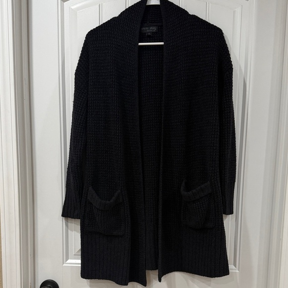 EUC Barefoot Dreams Black Long Waffle Knit Cardigan - Picture 2 of 6